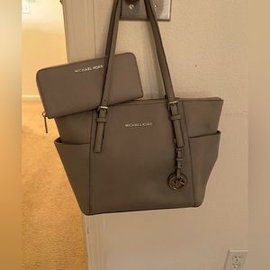 Michael Kors matching Purse & Wallet